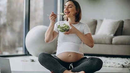 DIET AND CALORIC MANAGEMENT DURING PREGNANCY 
