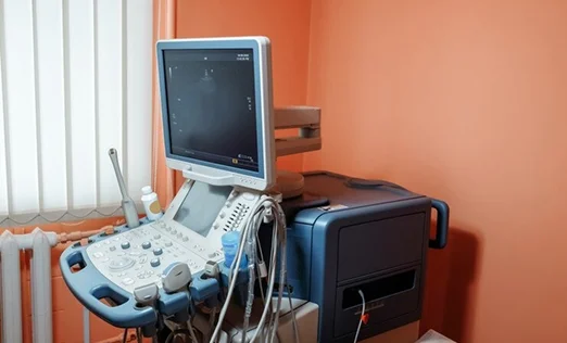 Mindray DC-70 X-Insight Ultrasonography Machine with All Probes and 3D/4D Services